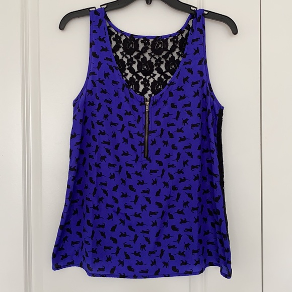 Lace back tank top with cats - Picture 1 of 4